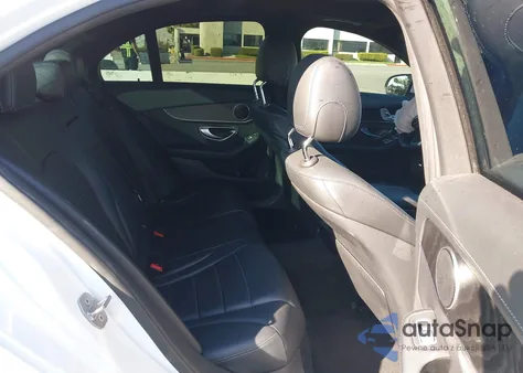 2017 Mercedes-Benz C 300 Sport из США, поврежденный, VIN 55SWF4JB9HU193938